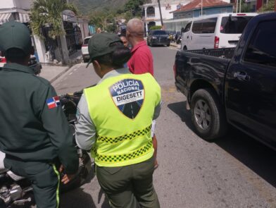 Residentes de Peralta cuestionan operativo de DIGESETT y denuncian trato desigual