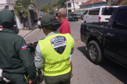Residentes de Peralta cuestionan operativo de DIGESETT y denuncian trato desigual