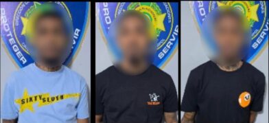 Policía arresta a tres personas vinculadas a asalto en Santiago