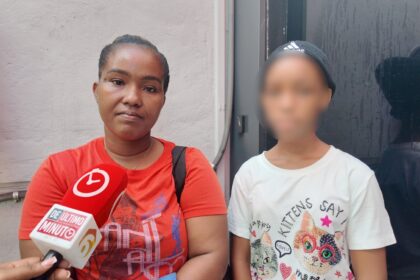 Madre pide ayuda para costear tratamiento de RD$82,000 mensuales para su hija