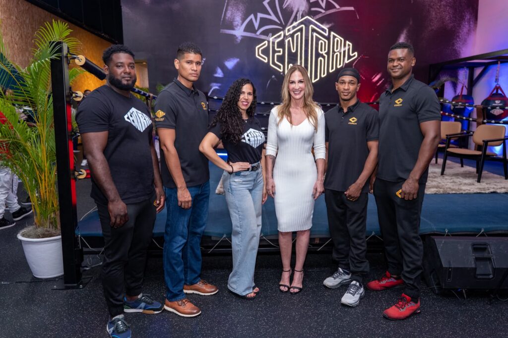 Siete de siete: Central Boxing reconoce histórica actuación del boxeo dominicano en Santo Domingo 2026