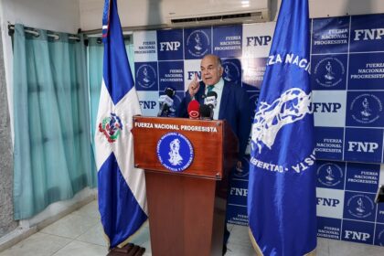 Pelegrín Castillo pide revisar licitación de Viettel por razones de seguridad nacional