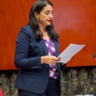 Senado aprueba iniciativa de Lía Díaz para facilitar monitoreo de glucosa en menores con diabetes