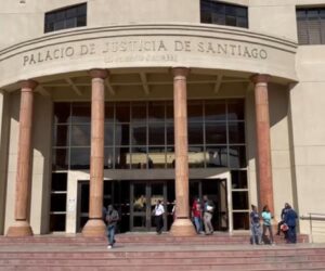 15 años de prisión para red que traficaba haitianos y los escondía en una casa de Santiago