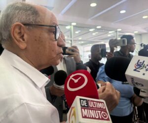 Pepe Abreu advierte CNUS abandonará diálogo del Consejo Consultivo si se aborda reforma laboral