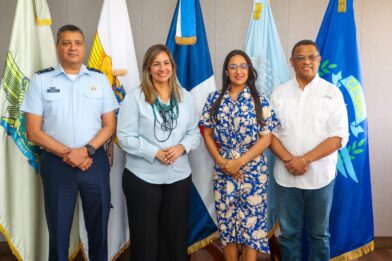 Departamento Aeroportuario y CESAC fortalecen coordinación para seguridad de terminales aéreas