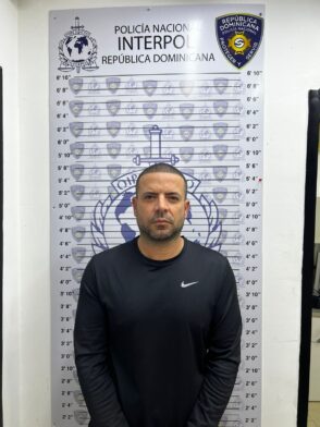 PN, a través de INTERPOL, coordina deportación de ciudadano español requerido por la justicia alemana