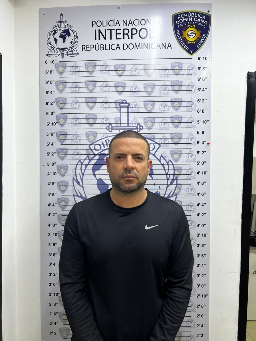 PN, a través de INTERPOL, coordina deportación de ciudadano español requerido por la justicia alemana