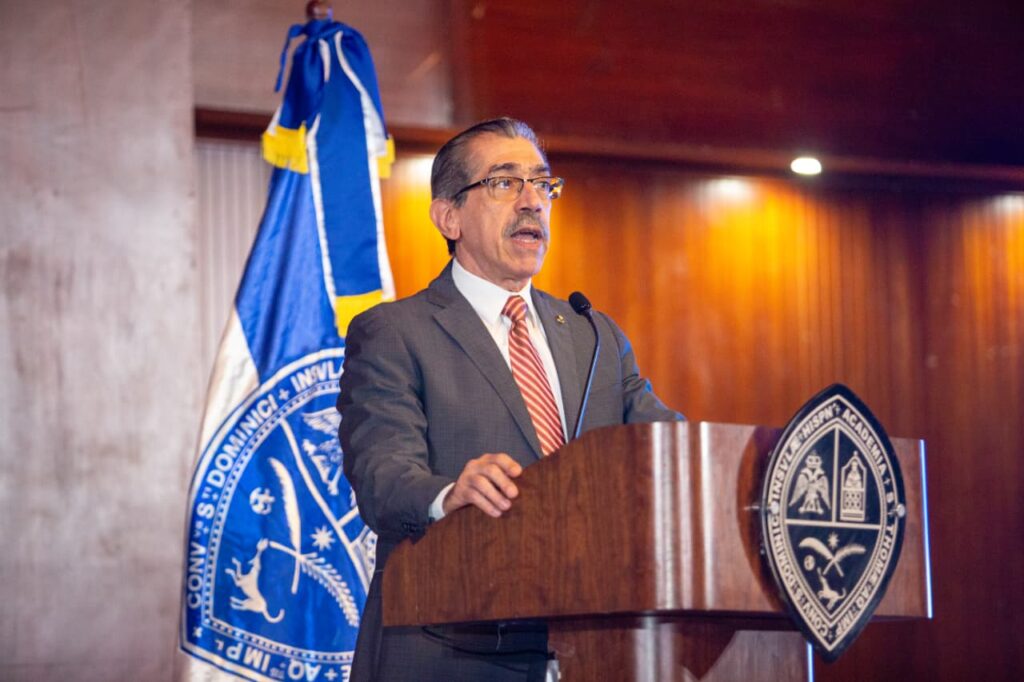 UASD ofrece cálida bienvenida a estudiantes en el nuevo semestre académico
