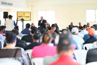 MotoCom realiza su primer encuentro con conductores para fortalecer la seguridad