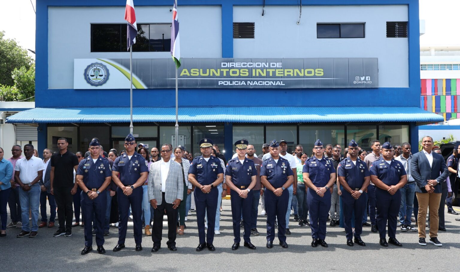 Director de la Policía Nacional supervisa dependencias y refuerza controles internos
