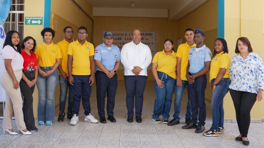 Regional 15 impulsa la educación con regreso de 422,937 estudiantes a las aulas