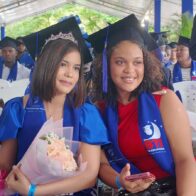 “Es un logro”: jóvenes de SDN celebran graduación y sueñan con llegar a la universidad