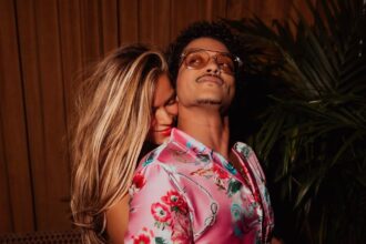 Bruno Mars y Karol G