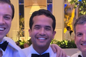 Políticos de distintas organizaciones comparten en boda en Casa de Campo