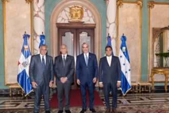 Presidente de Honduras solicita asesoría a RD para preparar JC Honduras 2029