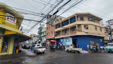 Residentes de Cristo Rey aseguran delincuencia ha mermado ante mayor patrullaje policial