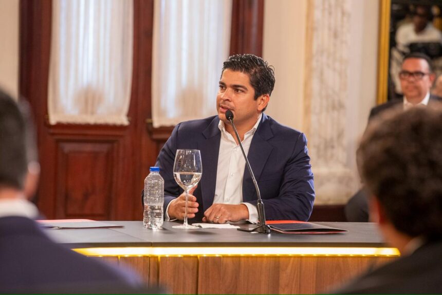 Gobierno amplía a 73 kilómetros la red de transporte masivo