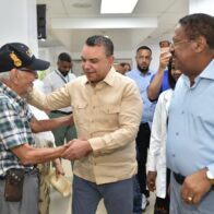 Director del SNS realiza recorrido de supervisión por varios hospitales y centros de la Red Pública