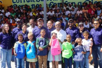 Fundación Egedonbosco entrega útiles escolares a más de 500 niños