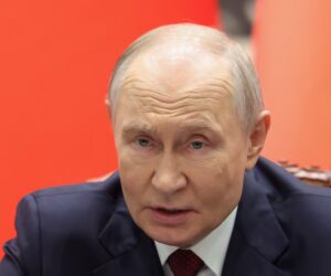 Putin amenaza con atacar sectores económicos de Ucrania