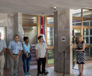 Diplomáticos cubanos expulsados de República Dominicana regresan a La Habana