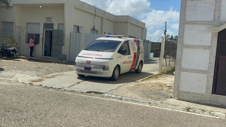Investigan muerte de seguridad de 22 años hallado con impacto de bala en residencial de Los Cerros de Gurabo