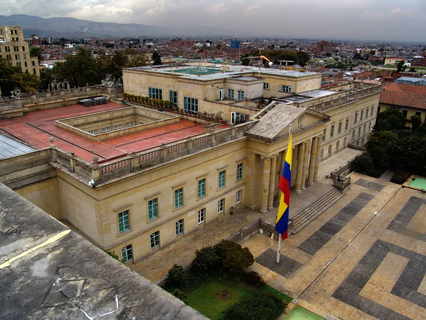 De la Espriella visita por primera vez la Casa de Nariño, sede presidencial de Colombia