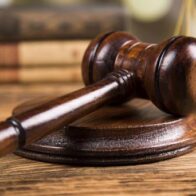 China condena a 15 años al exjefe de medicina tradicional por aceptar sobornos
