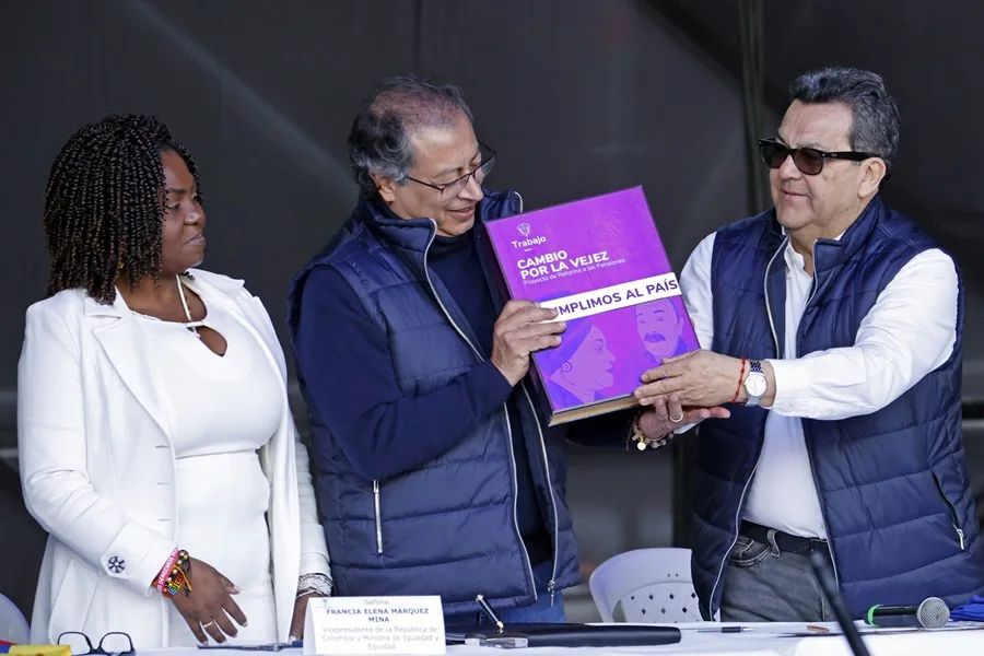 Corte Constitucional de Colombia avala la mayor parte de la reforma pensional impulsada por Gustavo Petro