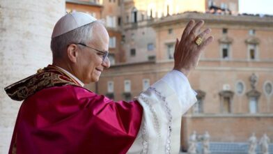 El papa pide que la Iglesia sea la familia de quienes quedaron en el camino por adicciones