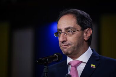 Vicepresidente colombiano convoca a jornada nacional de oración por víctimas del terremoto