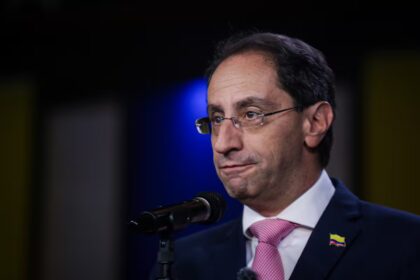 Vicepresidente colombiano convoca a jornada nacional de oración por víctimas del terremoto