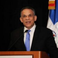 Ramón Ventura Camejo renuncia a aspiración presidencial por el PLD y se retira de consulta de octubre