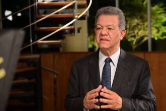 Leonel Fernández considera a Santiago Matías un fenómeno comunicacional