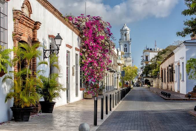 Ciudad Colonial tendrá controles de acceso para reducir el tránsito desde el lunes