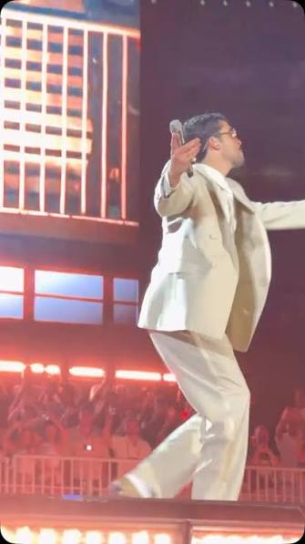 “A Puerto Rico lo salvamos nosotros”: Bad Bunny lanza fuerte crítica sobre la situación de la isla