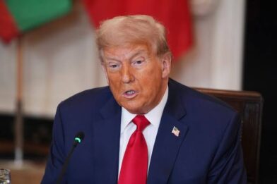 Trump amenaza a Canadá con “consecuencias peores” y eleva tensión comercial