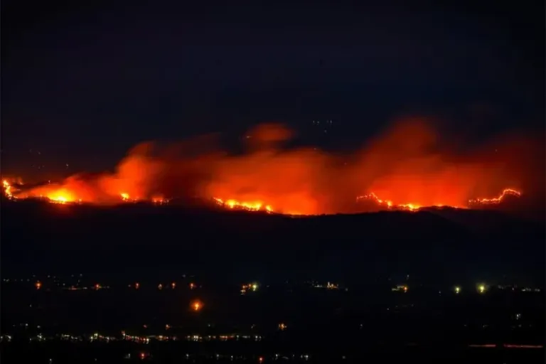 Colombia avanza en el control de los incendios forestales que afectan a zonas del centro del país