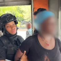 DGM interviene pica pollos y tiendas y detiene a 24 haitianos en condición migratoria irregular