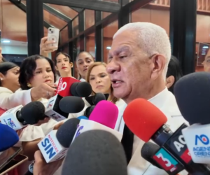 Ricardo de los Santos llama a la sensatez tras decisión de RD de retirar a nueve diplomáticos cubanos