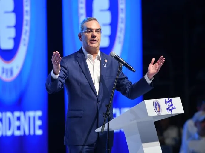 PRM apuesta por consenso y coloca a Abinader al frente del partido rumbo a elecciones de 2028