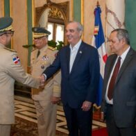 Los nuevos mandos militares de Abinader reciben una agenda marcada por frontera, migración y narcotráfico