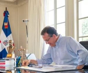 Marco Rubio e Ito Bisonó abordan comercio e inversión bilateral