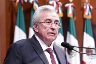 Congreso de Sinaloa aprueba segunda licencia de Rubén Rocha Moya