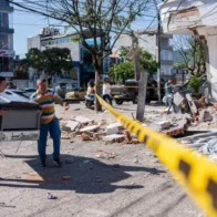 El alcalde de Pereira decreta toque de queda y se conmueve al hablar de víctimas del terremoto