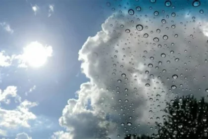 Meteorología prevé altas temperaturas y chubascos