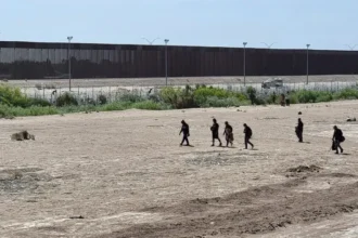 Trump dice que con Biden EE.UU. vivió en su frontera casos como el de Ceuta a diario