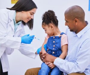Sociedad Dominicana de Infectología llama a mantener la vacunación infantil