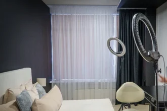 Ucrania se plantea legalizar la industria del porno para financiar su fondo de guerra